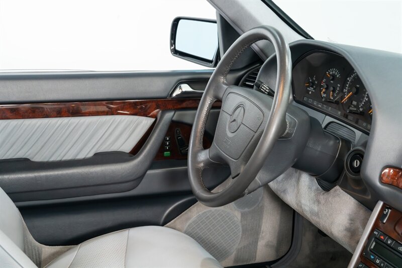 1996 Mercedes-Benz S 420 - Photo 29 - Neptune City, NJ 07753