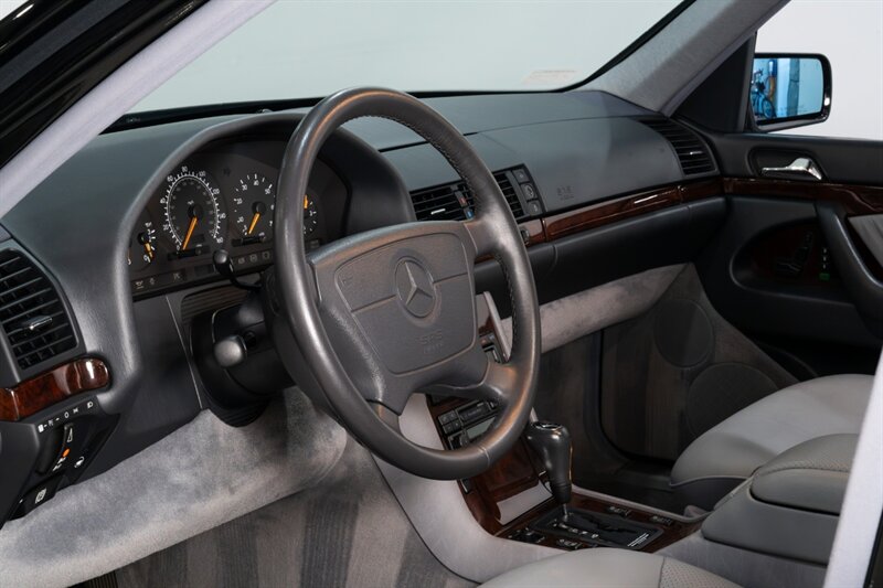 1996 Mercedes-Benz S 420 - Photo 13 - Neptune City, NJ 07753