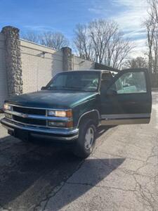 1998 Chevrolet K1500 Cheyenne 2dr K1500 Cheyenne   - Photo 1 - Toledo, OH 43613