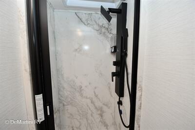 2026 Newmar Freedom Aire 2515 - Photo 13 - Grass Valley, CA 95945-5207