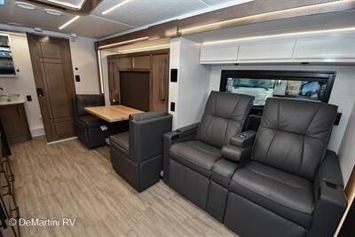 2026 Newmar Freedom Aire 2515 - Photo 10 - Grass Valley, CA 95945-5207