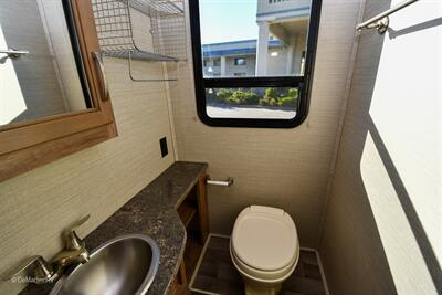 2019 Jayco Redhawk SE 27N - Photo 11 - Grass Valley, CA 95945-5207