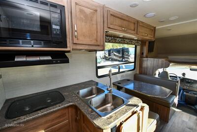 2019 Jayco Redhawk SE 27N - Photo 14 - Grass Valley, CA 95945-5207