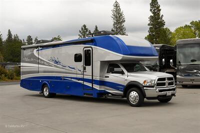 2018 Dynamax Isata 5 4x4 36DS   - Photo 1 - Grass Valley, CA 95945-5207