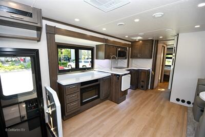 2026 Dynamax DX3 37TS   - Photo 6 - Grass Valley, CA 95945-5207