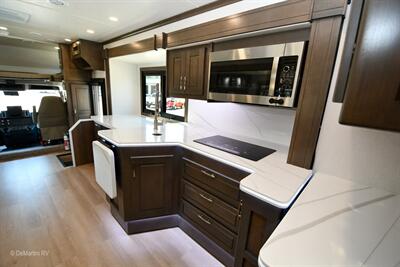 2026 Dynamax DX3 37TS   - Photo 14 - Grass Valley, CA 95945-5207