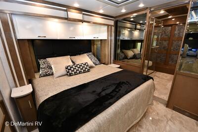 2026 Newmar Essex 4551   - Photo 15 - Grass Valley, CA 95945-5207