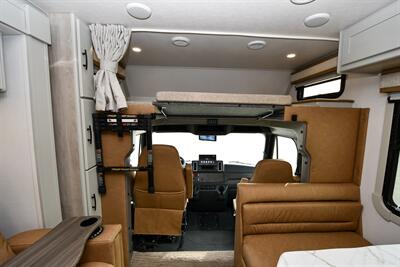 2025 Dynamax Europa 32KD   - Photo 16 - Grass Valley, CA 95945-5207