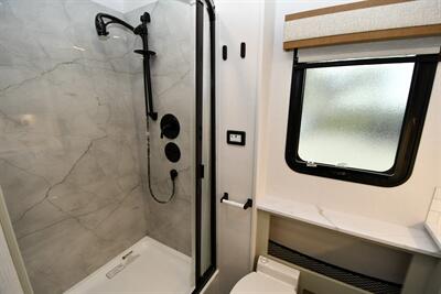 2025 Dynamax Europa 32KD   - Photo 8 - Grass Valley, CA 95945-5207