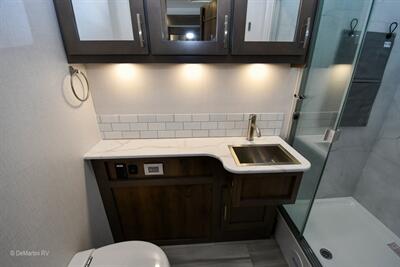 2026 Dynamax Isata 6 31KS   - Photo 6 - Grass Valley, CA 95945-5207