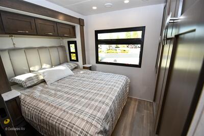 2026 Dynamax Isata 6 31KS   - Photo 8 - Grass Valley, CA 95945-5207