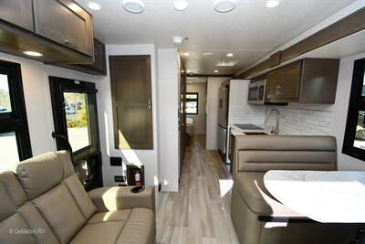 2026 Dynamax Isata 6 31KS   - Photo 4 - Grass Valley, CA 95945-5207