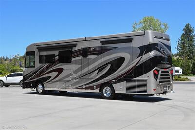 2019 Newmar Dutch Star 3717   - Photo 2 - Grass Valley, CA 95945-5207