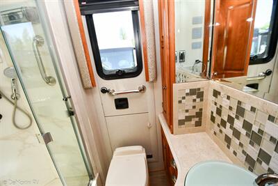 2019 Newmar Dutch Star 3717   - Photo 9 - Grass Valley, CA 95945-5207
