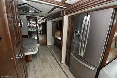 2022 Newmar Dutch Star 4081   - Photo 7 - Grass Valley, CA 95945-5207