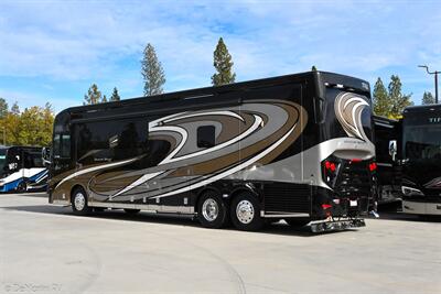 2022 Newmar Dutch Star 4081   - Photo 2 - Grass Valley, CA 95945-5207