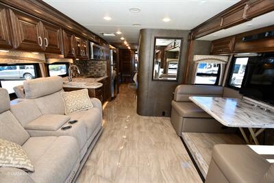 2018 Thor Aria 3401   - Photo 4 - Grass Valley, CA 95945-5207