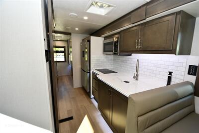 2026 Dynamax Europa 32KD   - Photo 7 - Grass Valley, CA 95945-5207