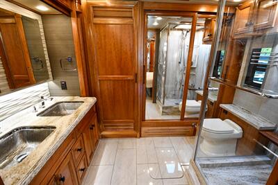 2021 Tiffin Allegro Bus 40IP   - Photo 10 - Grass Valley, CA 95945-5207