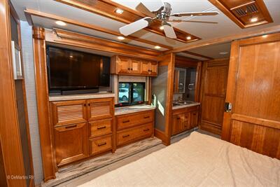 2021 Tiffin Allegro Bus 40IP   - Photo 9 - Grass Valley, CA 95945-5207