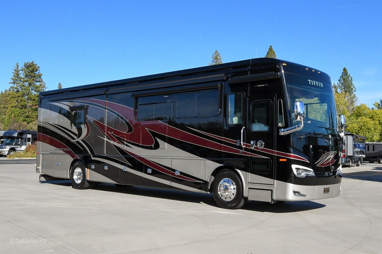 2021 Tiffin Allegro Bus 40IP   - Photo 1 - Grass Valley, CA 95945-5207