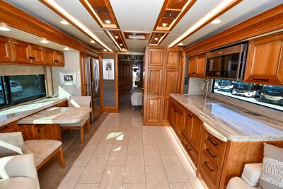 2021 Tiffin Allegro Bus 40IP   - Photo 6 - Grass Valley, CA 95945-5207