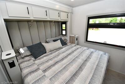 2026 Dynamax Dynaquest XL 3801TS   - Photo 10 - Grass Valley, CA 95945-5207