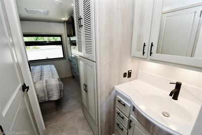 2026 Dynamax Dynaquest XL 3801TS   - Photo 9 - Grass Valley, CA 95945-5207