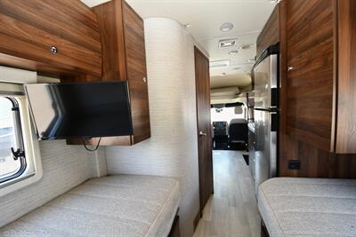 2022 Winnebago View 24V   - Photo 8 - Grass Valley, CA 95945-5207