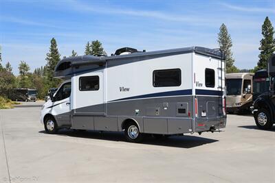2022 Winnebago View 24V   - Photo 2 - Grass Valley, CA 95945-5207
