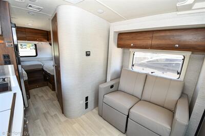 2022 Winnebago View 24V   - Photo 5 - Grass Valley, CA 95945-5207