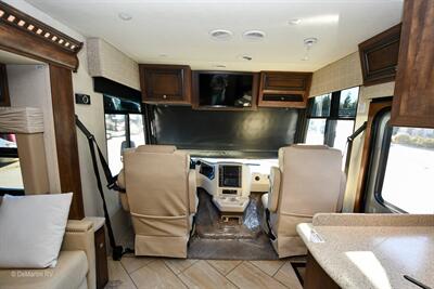 2018 Newmar Bay Star 3124   - Photo 9 - Grass Valley, CA 95945-5207