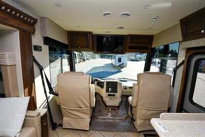 2018 Newmar Bay Star 3124   - Photo 10 - Grass Valley, CA 95945-5207