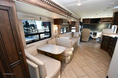 2018 Newmar Bay Star 3124   - Photo 8 - Grass Valley, CA 95945-5207