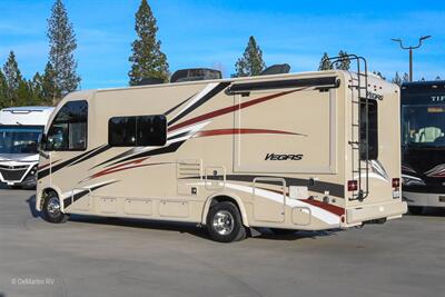 2018 Thor Vegas 25.3   - Photo 2 - Grass Valley, CA 95945-5207