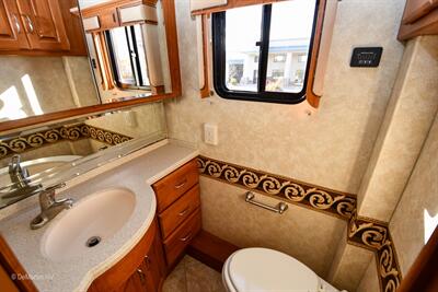 2007 Holiday Rambler Endeavor 40PDQ   - Photo 7 - Grass Valley, CA 95945-5207