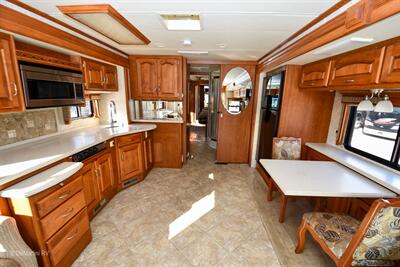 2007 Holiday Rambler Endeavor 40PDQ   - Photo 4 - Grass Valley, CA 95945-5207