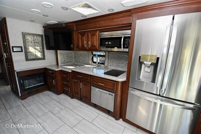 2022 Forest River Berkshire 40E   - Photo 12 - Grass Valley, CA 95945-5207