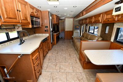 2014 Tiffin Allegro 36LA   - Photo 4 - Grass Valley, CA 95945-5207