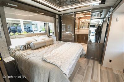 2026 Newmar King Aire 4596   - Photo 5 - Grass Valley, CA 95945-5207