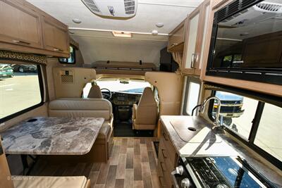 2021 Thor Chateau 22B   - Photo 11 - Grass Valley, CA 95945-5207