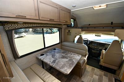 2021 Thor Chateau 22B   - Photo 13 - Grass Valley, CA 95945-5207