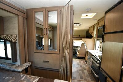 2021 Thor Chateau 22B   - Photo 9 - Grass Valley, CA 95945-5207