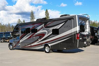 2022 Thor Omni SV34 - Photo 2 - Grass Valley, CA 95945-5207