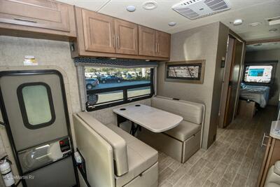 2022 Thor Omni SV34 - Photo 13 - Grass Valley, CA 95945-5207
