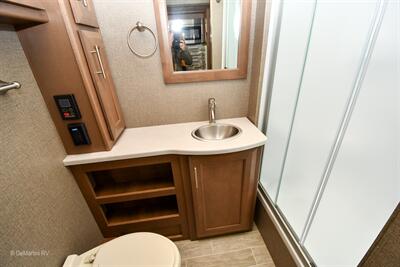 2022 Thor Omni SV34 - Photo 15 - Grass Valley, CA 95945-5207