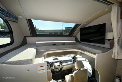 2022 Thor Omni SV34 - Photo 8 - Grass Valley, CA 95945-5207