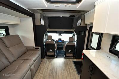 2026 Newmar Freedom Aire 2515   - Photo 20 - Grass Valley, CA 95945-5207