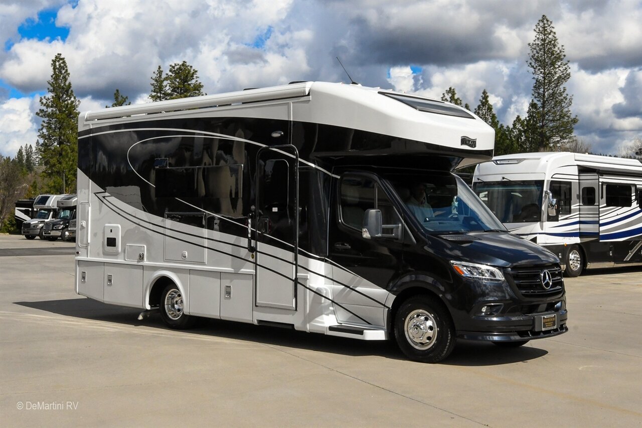 2026 Newmar Freedom Aire 2515   - Photo 1 - Grass Valley, CA 95945-5207