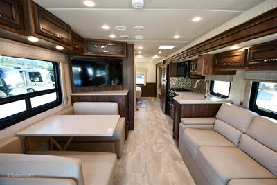 2022 Newmar Bay Star Sport 3014   - Photo 10 - Grass Valley, CA 95945-5207